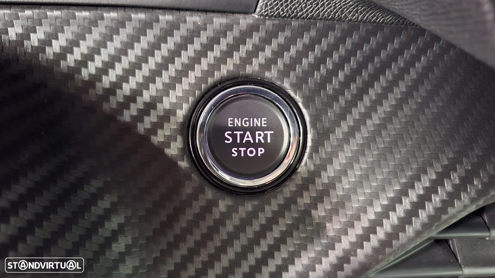 Peugeot 2008 1.2 Hybrid Allure e-DCS6 - 13