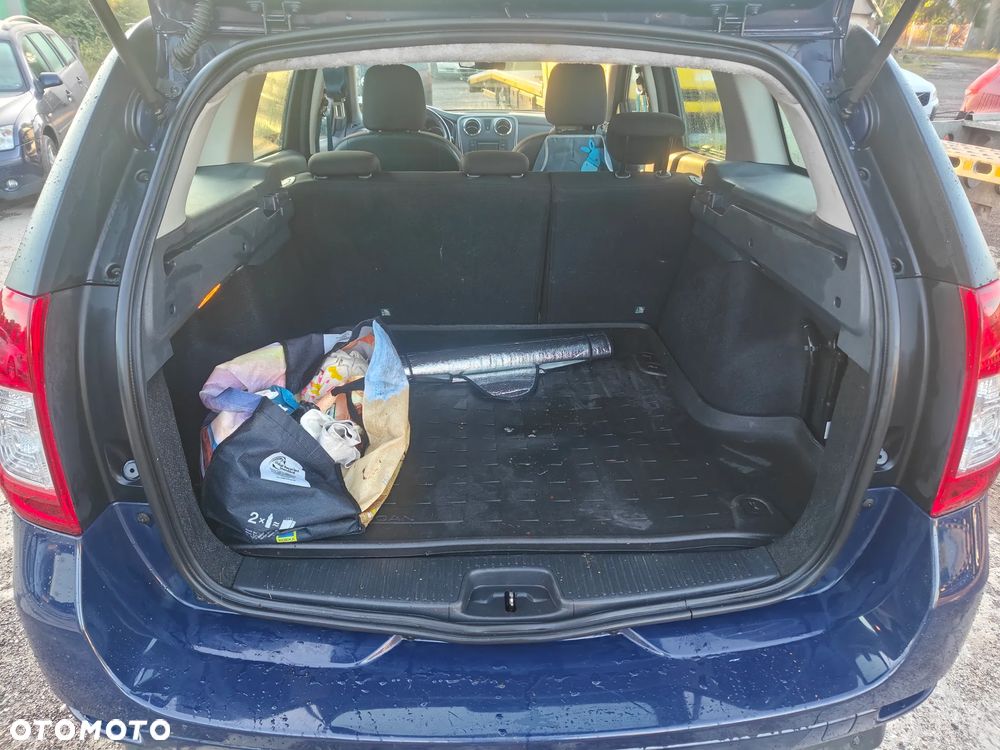 Dacia Logan 1.2 16V 75 Essentiel - 15