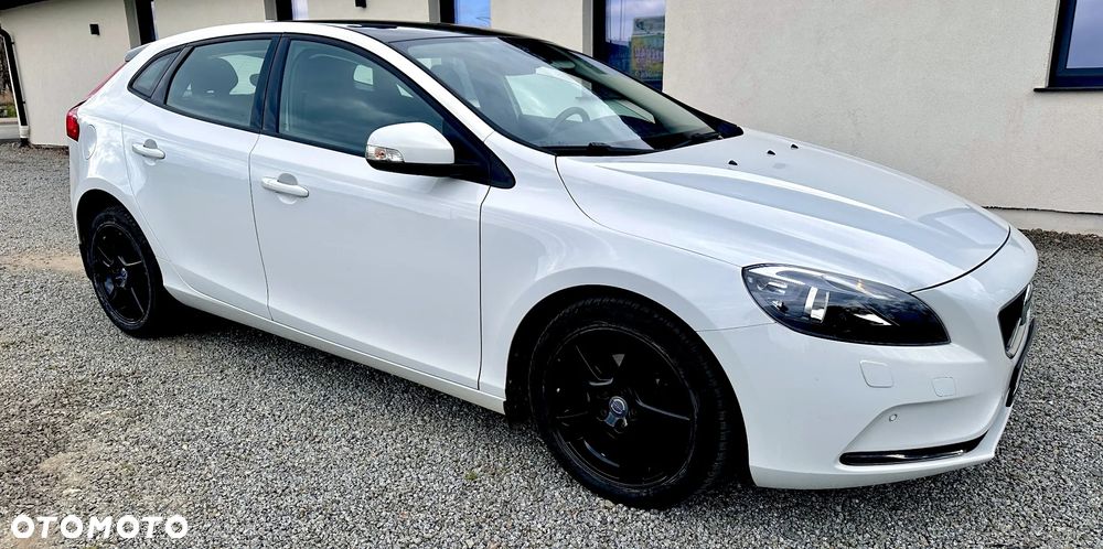 Volvo V40 D2 Kinetic - 1