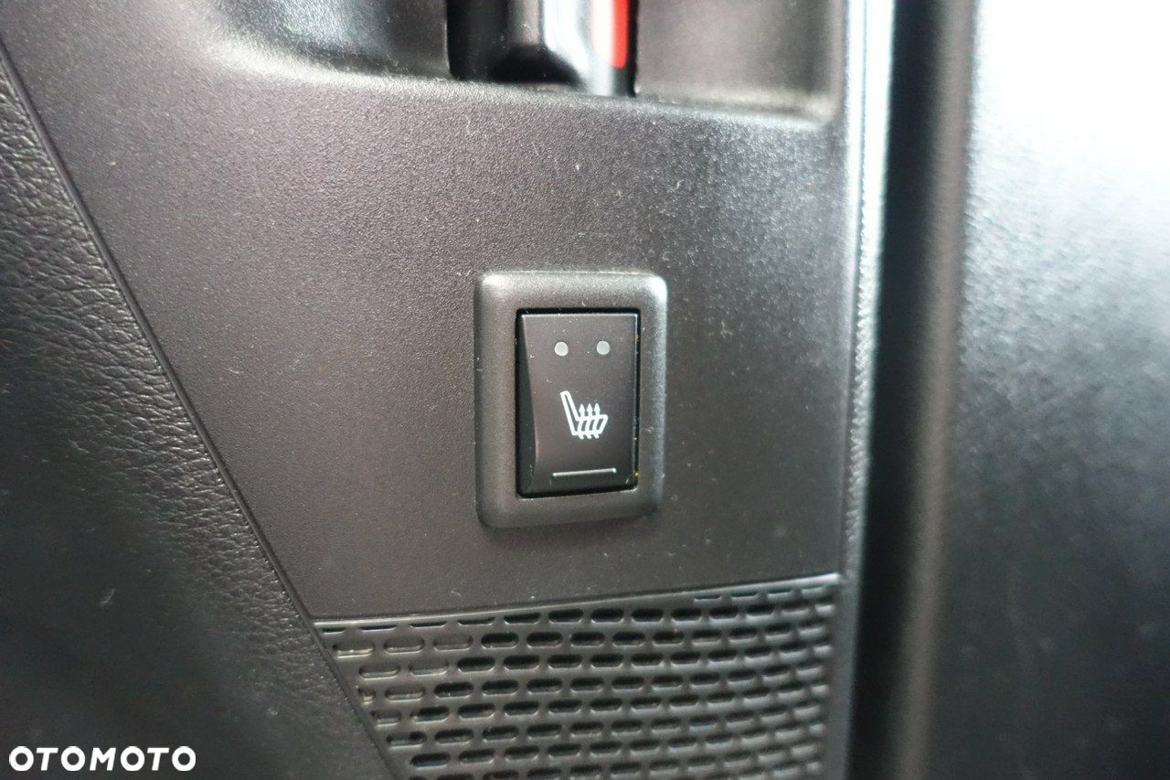 Chrysler Pacifica - 29