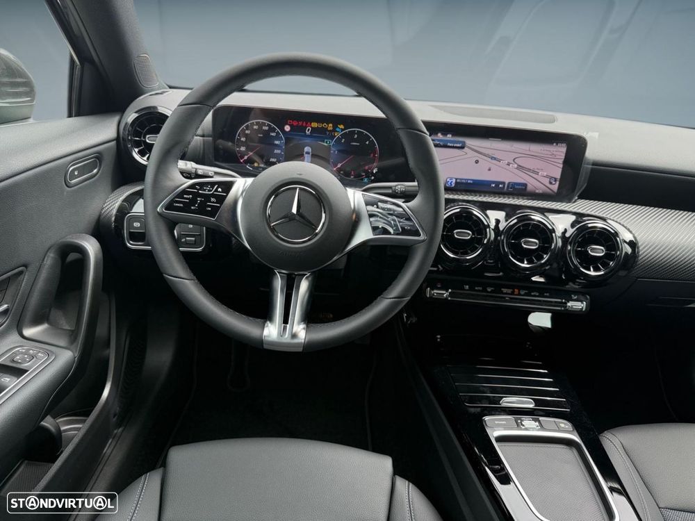 Mercedes-Benz A 180 d - 11