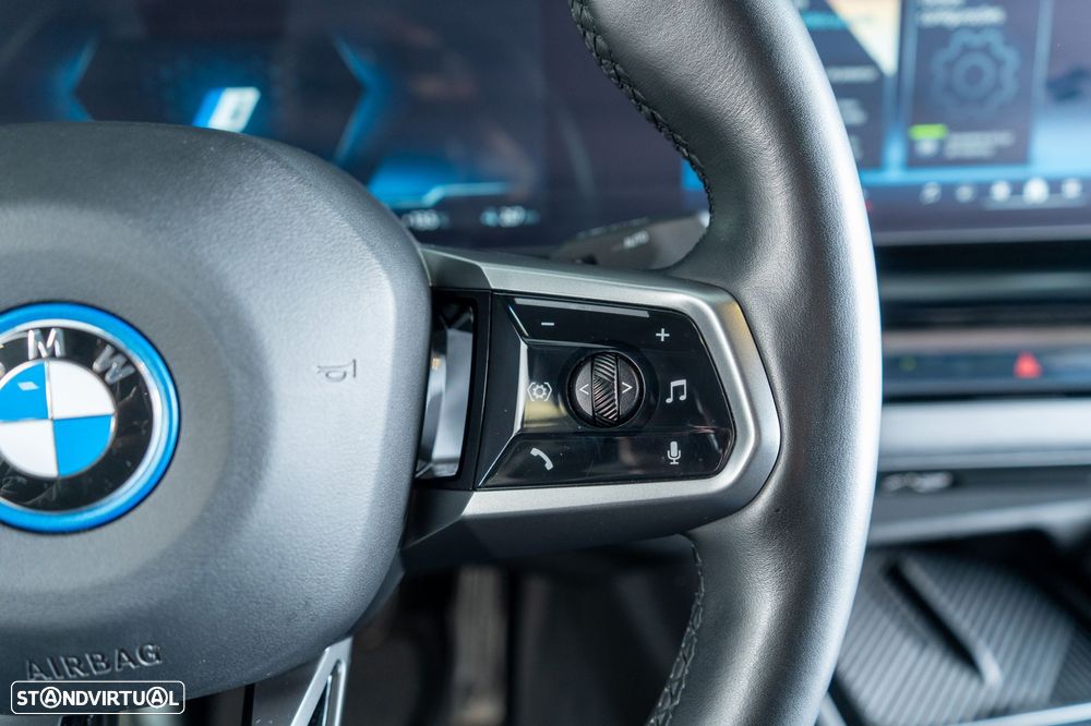 BMW i5 eDrive40 Pack Desportivo M - 20