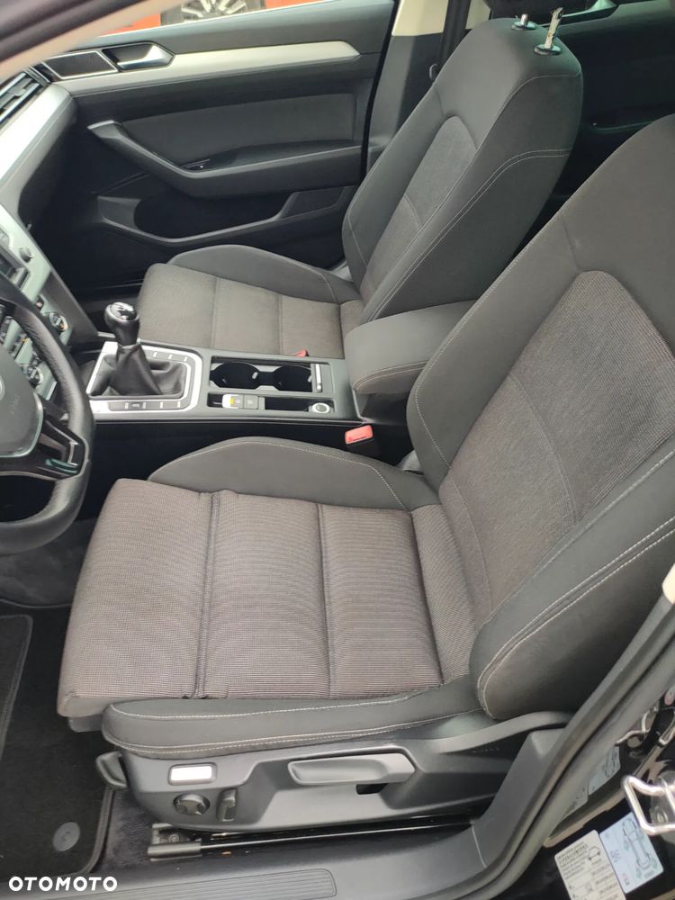 Volkswagen Passat Variant 1.4 TSI ACT (BlueMotion Technology) Comfortline - 10