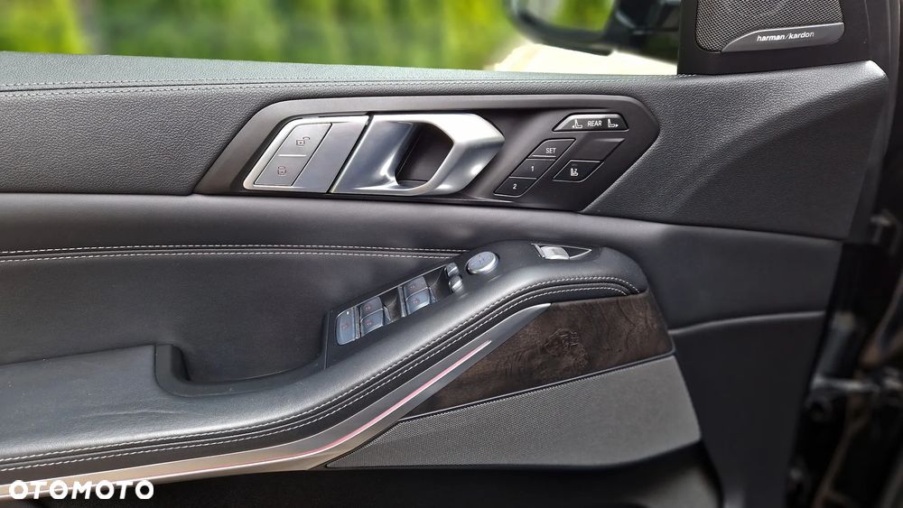 BMW X7 - 10