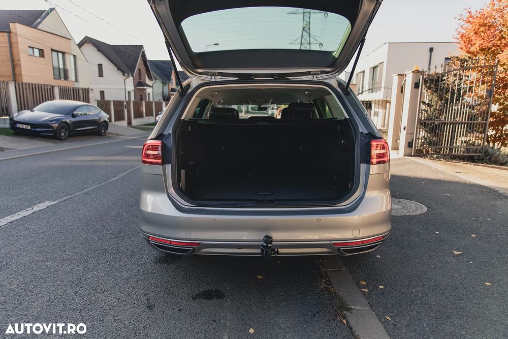 Volkswagen Passat 2.0 TDI DSG 4Motion Highline - 9