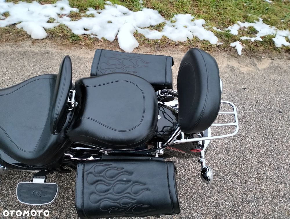 Yamaha Road Star - 16