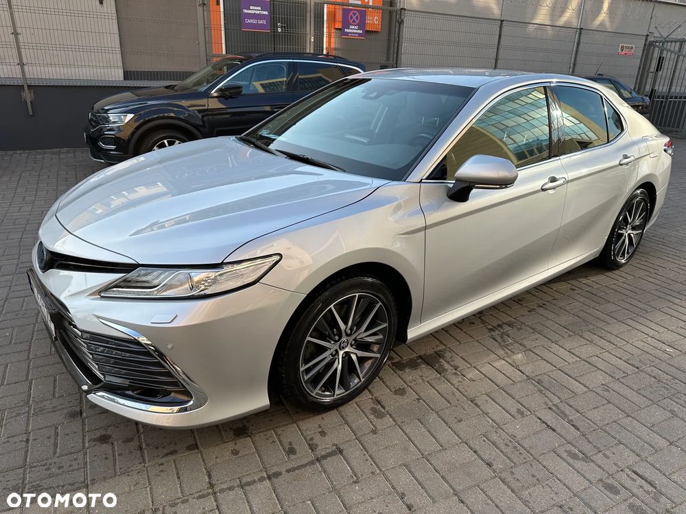 Toyota Camry 2.5 Hybrid Executive CVT - 3