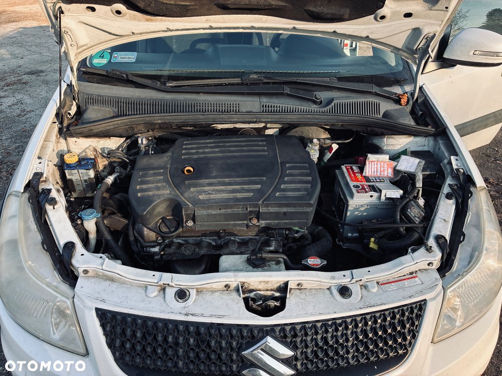 Suzuki SX4 1.6 Premium 4WD - 9