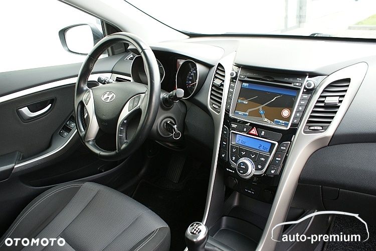 Hyundai i30 1.4 Fifa World Cup Edition - 8