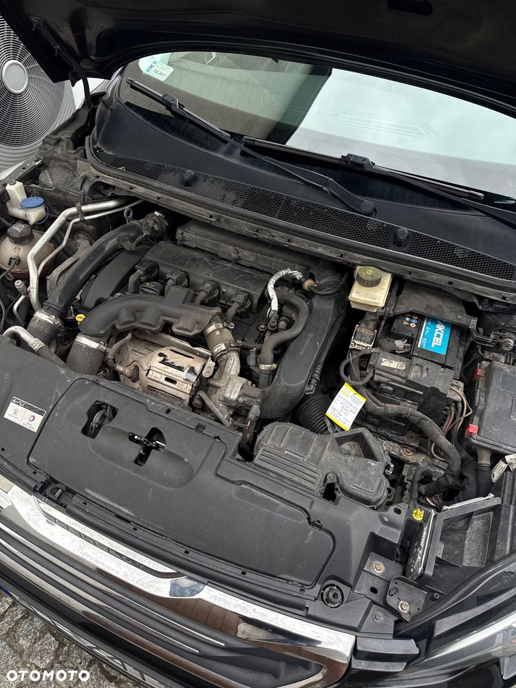 Peugeot 308 1.6 THP Allure - 11