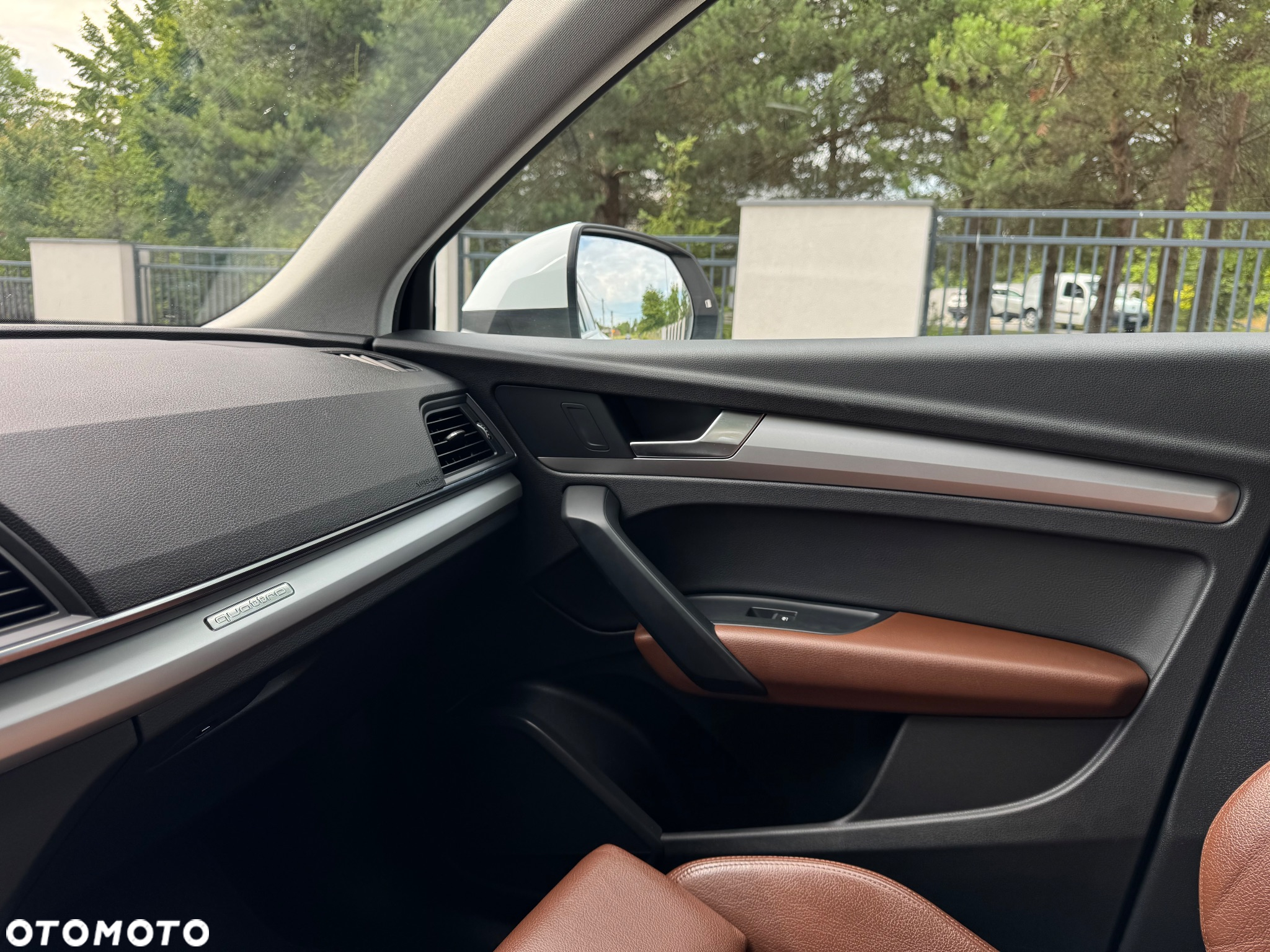 Audi Q5 55 TFSIe quattro S tronic S line - 23
