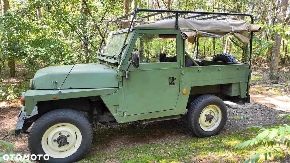 Land Rover Defender - 4