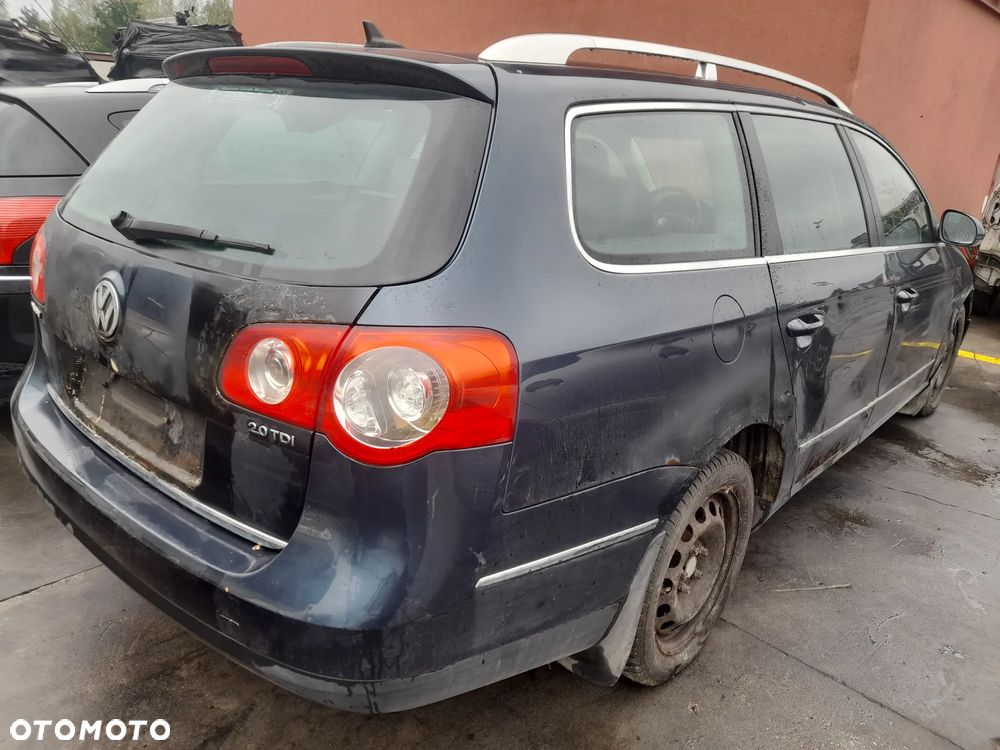 VW PASSAT B6 2.0 TDI BKP 05-09r - RADIO RADIOODTWARZACZ NAVI - 12