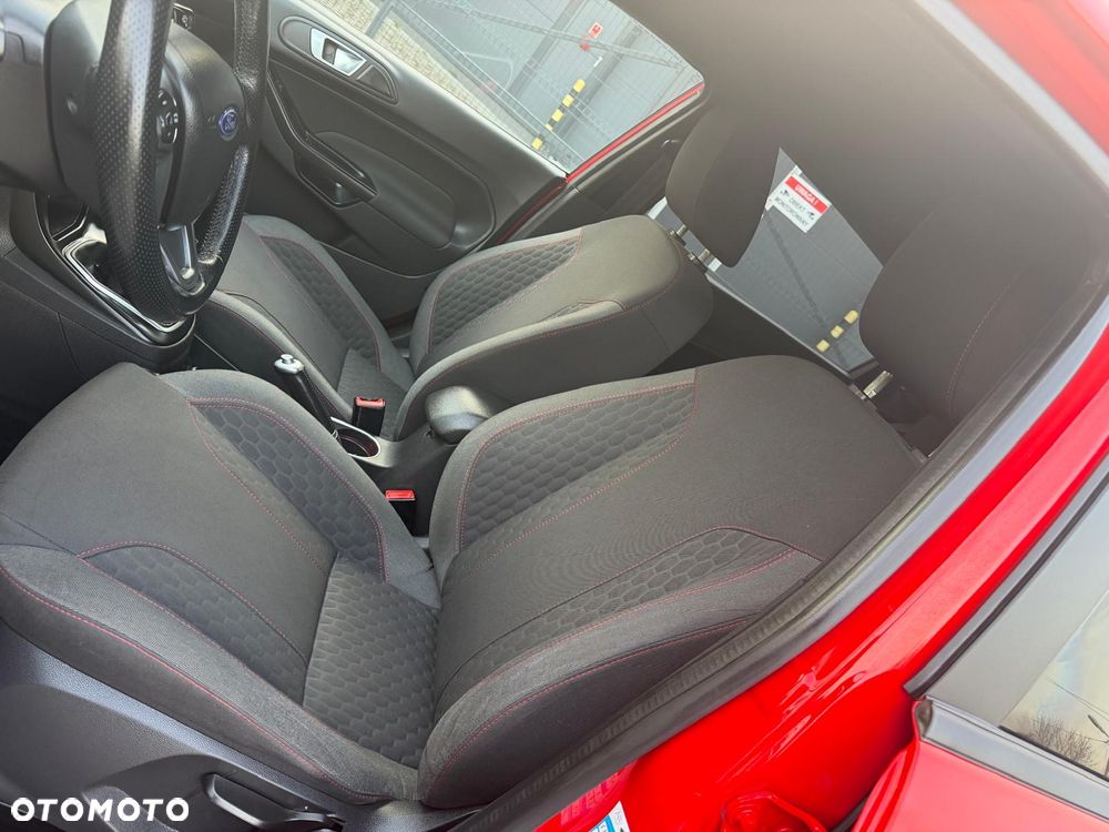 Ford Fiesta 1.0 EcoBoost S&S ST-LINE - 18