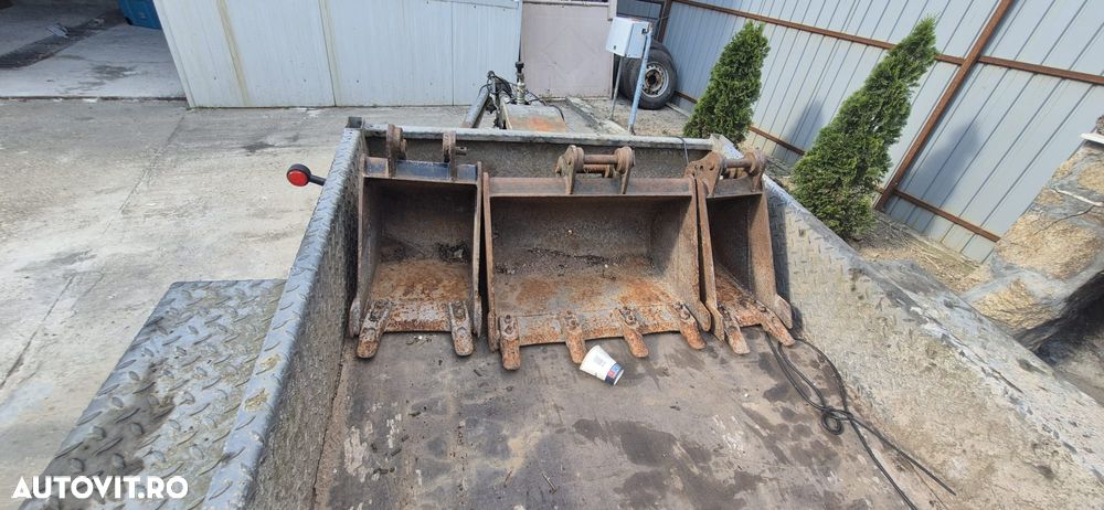 JCB 8018 CTS - 15
