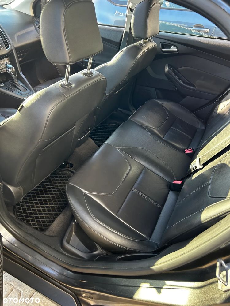 Ford Focus - 17