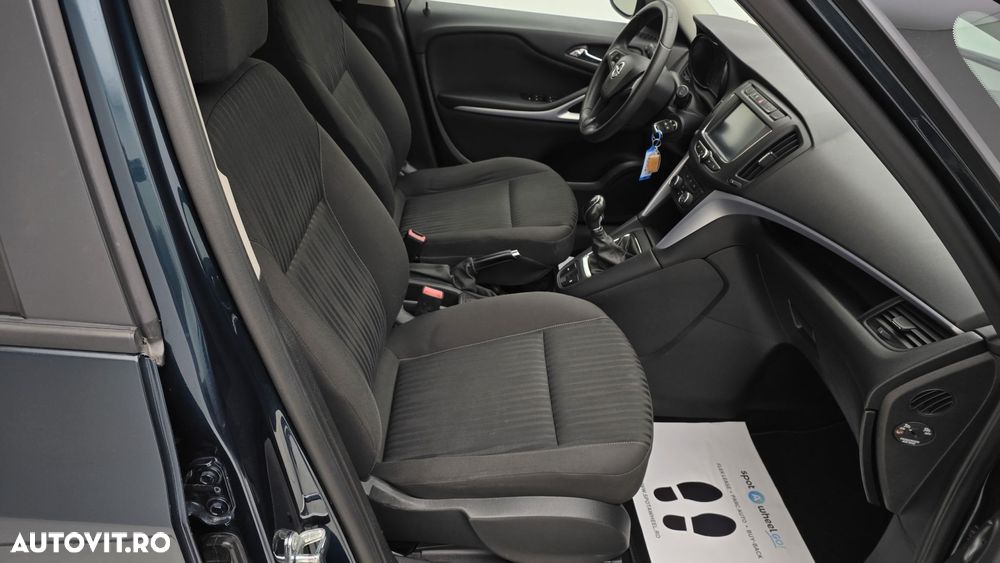 Opel Zafira Tourer 1.6 CDTI ECOTEC Start/Stop Selection - 19