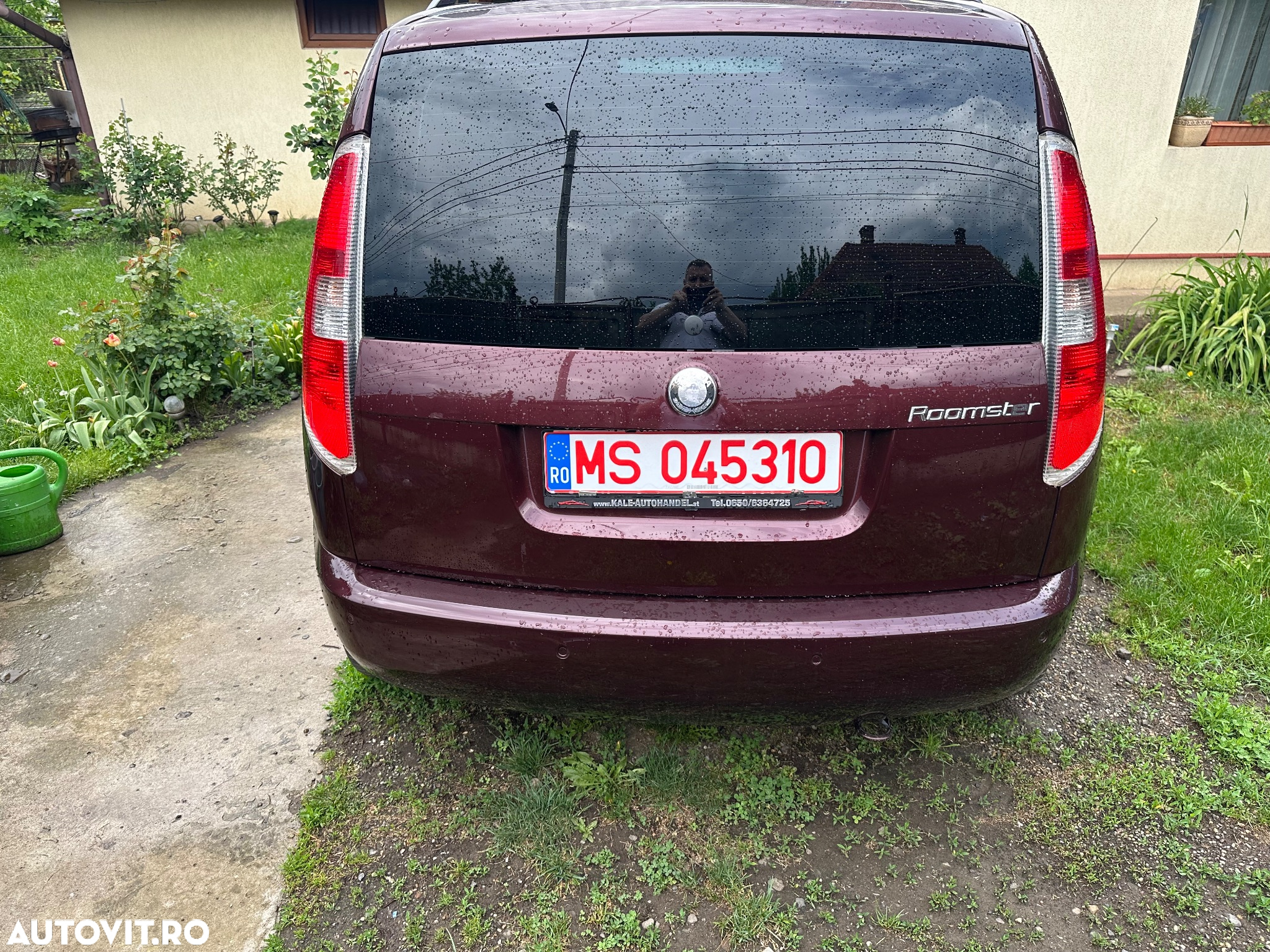 Skoda Roomster 1.6 16V Tiptronic Style - 4