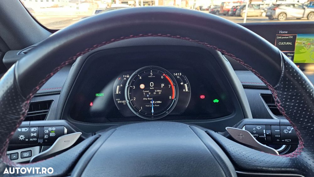 Lexus UX 250h 2.0L HEV 20H- (178 HP) 4X4 CVT F Sport - 5