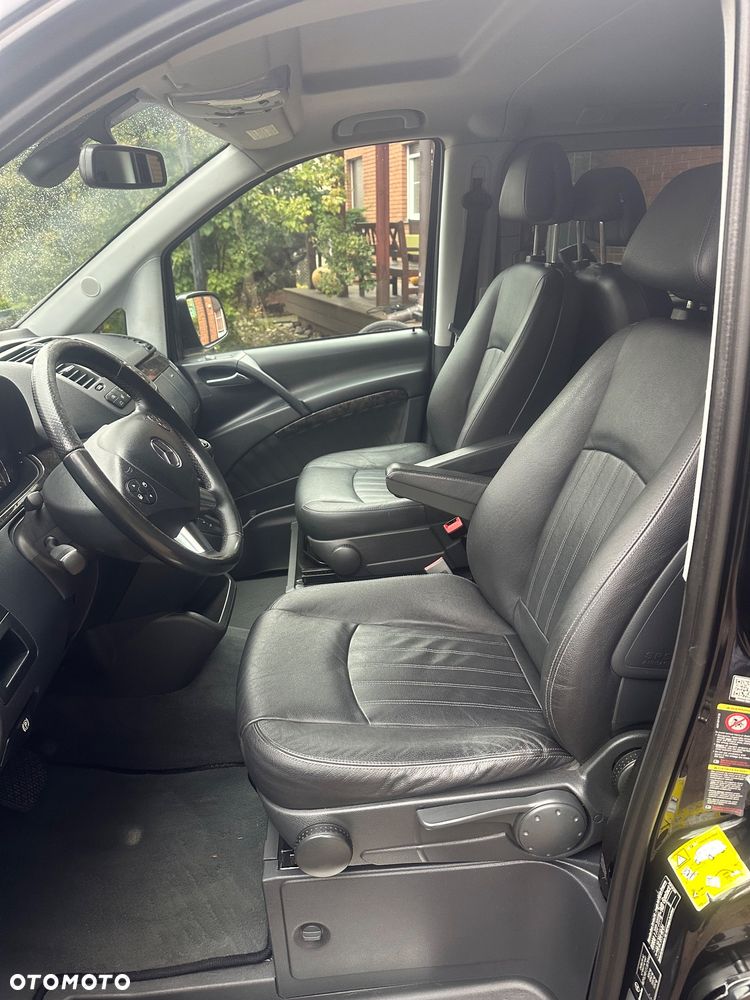 Mercedes-Benz Viano - 12