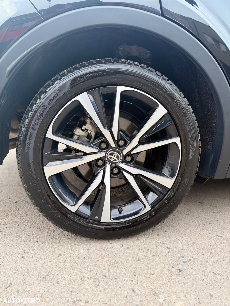 Toyota C-HR - 10