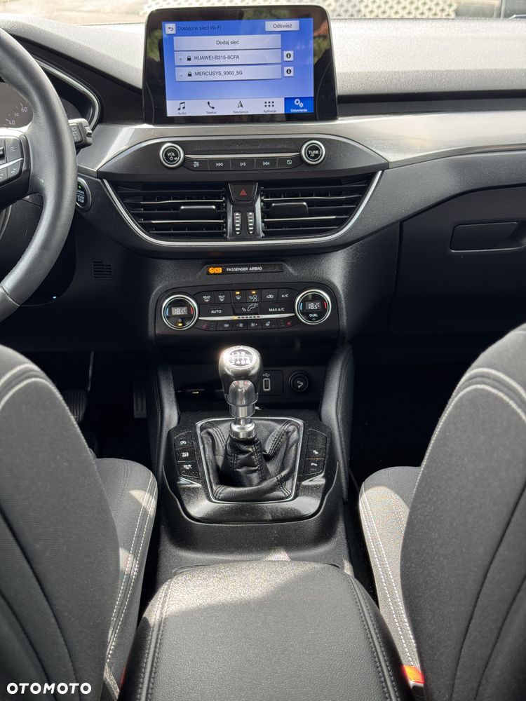 Ford Focus - 18