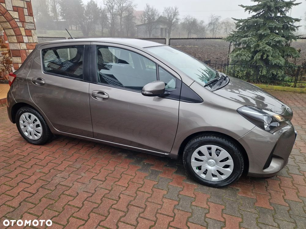 Toyota Yaris 1.5 Active - 38