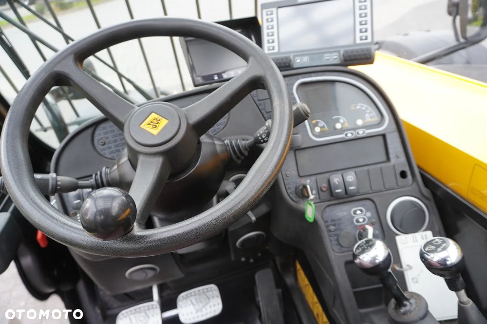 JCB 531-70 / 900 MTH! / 7 m / 3,1 t - 30