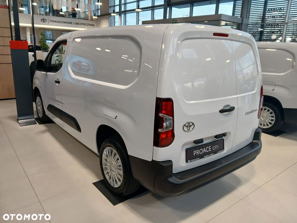 Toyota PROACE CITY - 5