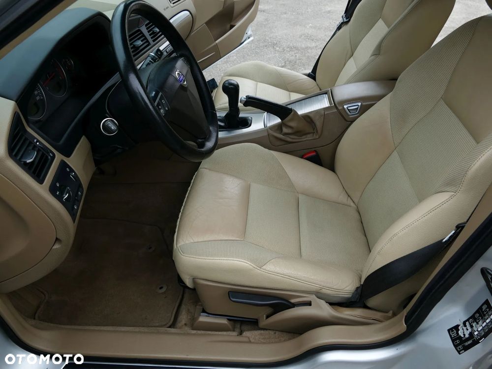 Volvo S60 2.4 Momentum - 15