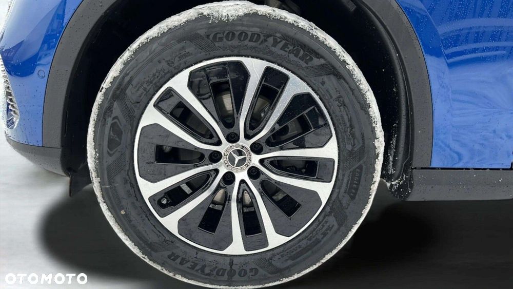 Mercedes-Benz GLC - 21