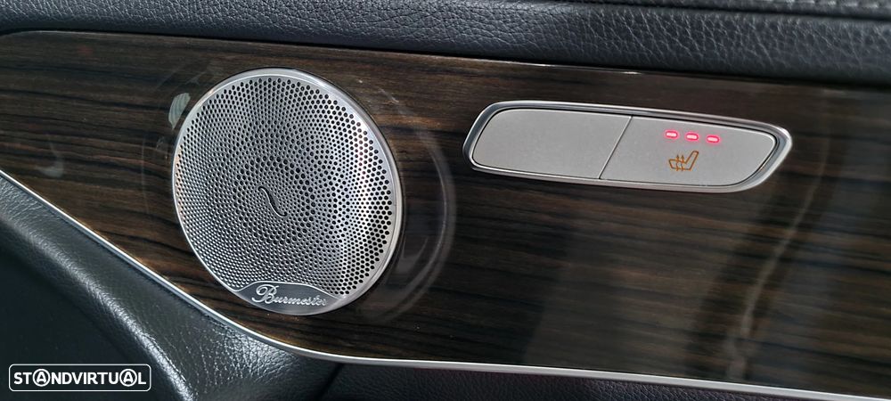 Mercedes-Benz GLC 300 e 4Matic 9G-TRONIC AMG Line - 27