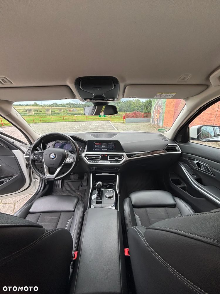 BMW Seria 3 320d Advantage sport - 8