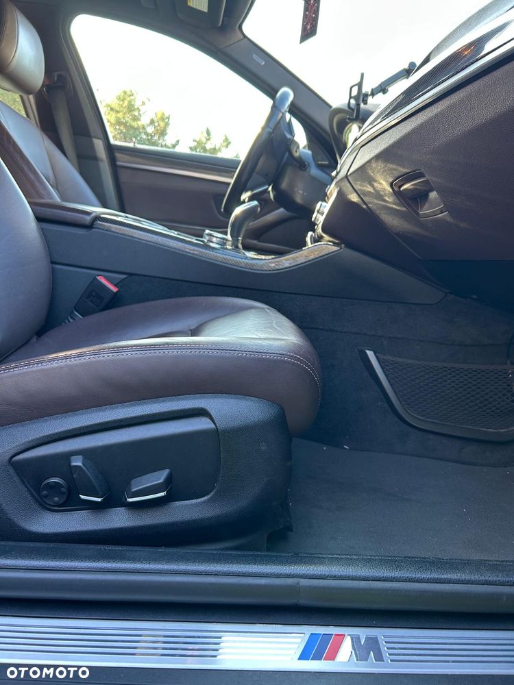 BMW Seria 5 535i Sport-Aut Modern Line - 23