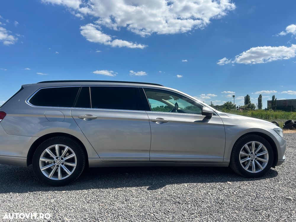Volkswagen Passat 2.0 TDI DSG (BlueMotion Technology) Highline - 3