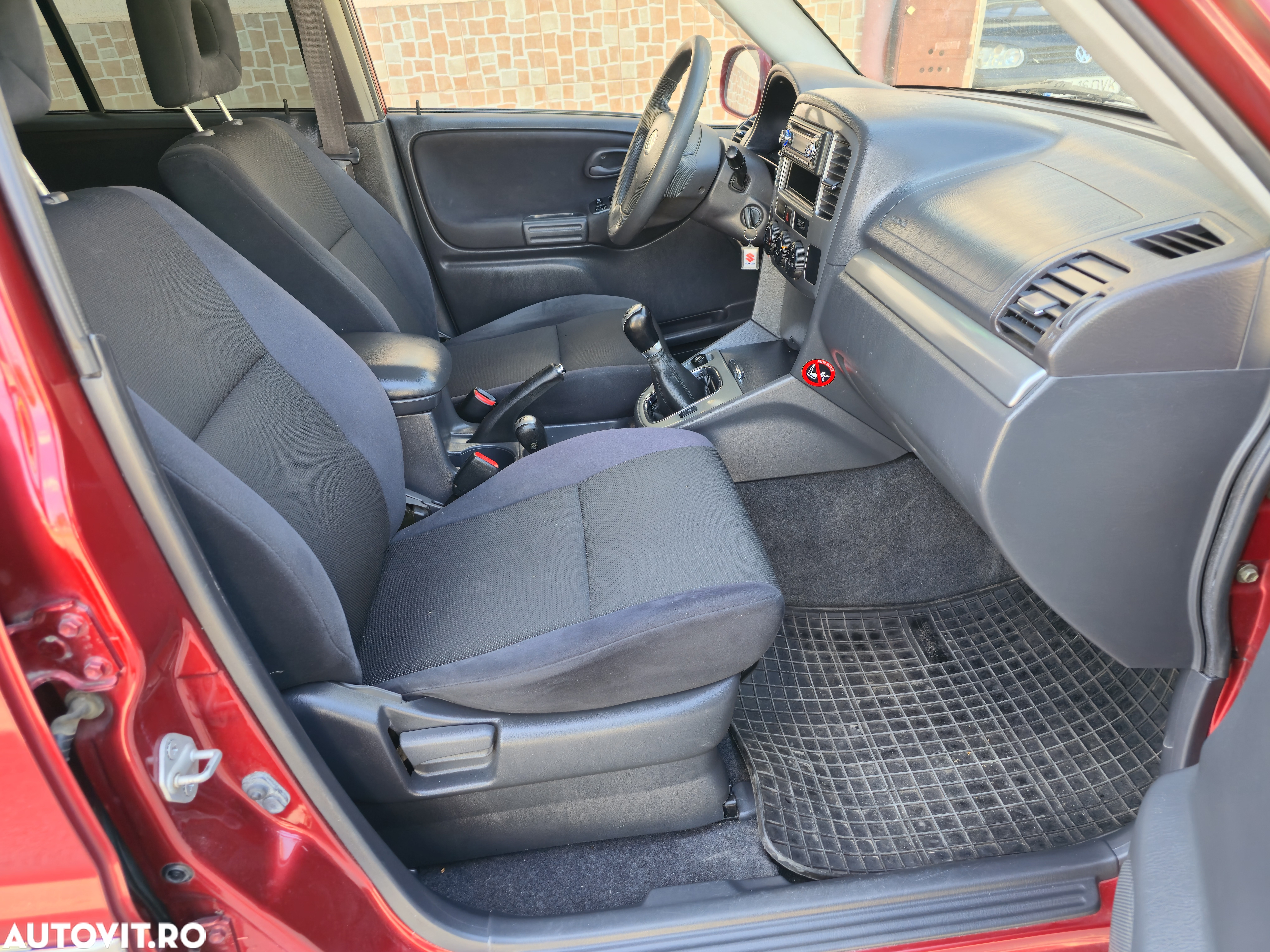 Suzuki Grand Vitara 2.0 TD - 10