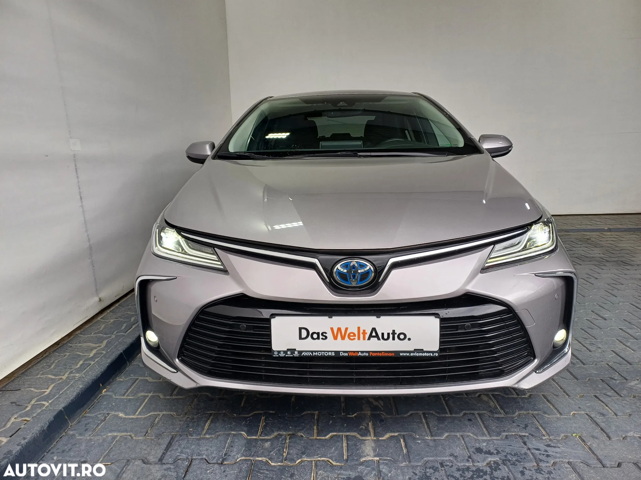 Toyota Corolla 1.8 HSD Exclusive interior Negru - 31