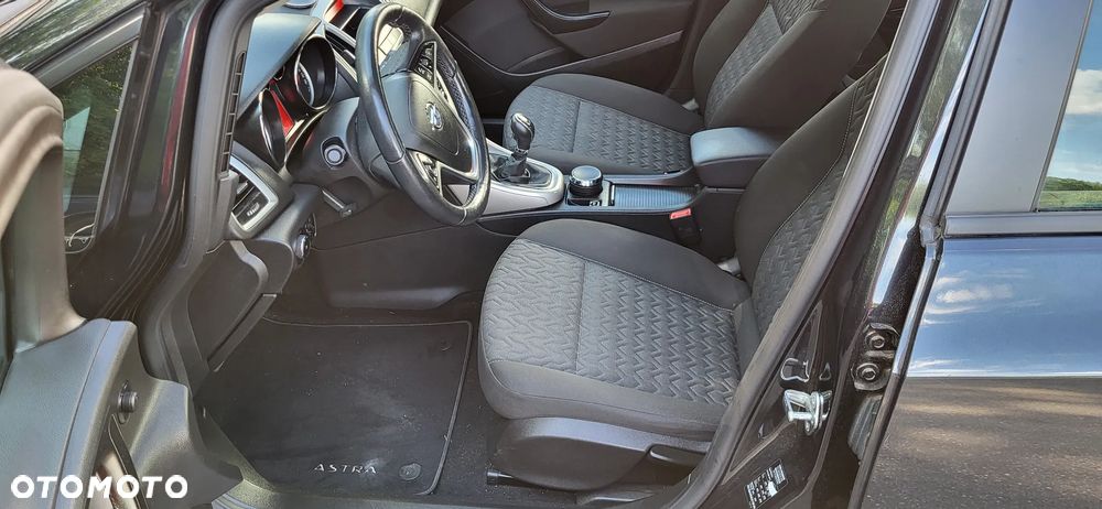 Opel Astra - 14