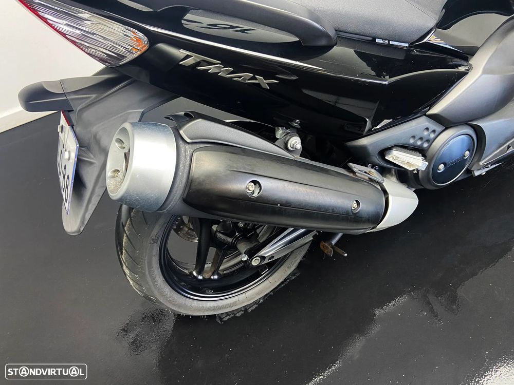 Yamaha TMAX - 4