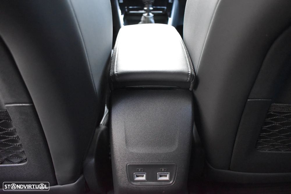 Peugeot 2008 1.2 PureTech GT Line - 14