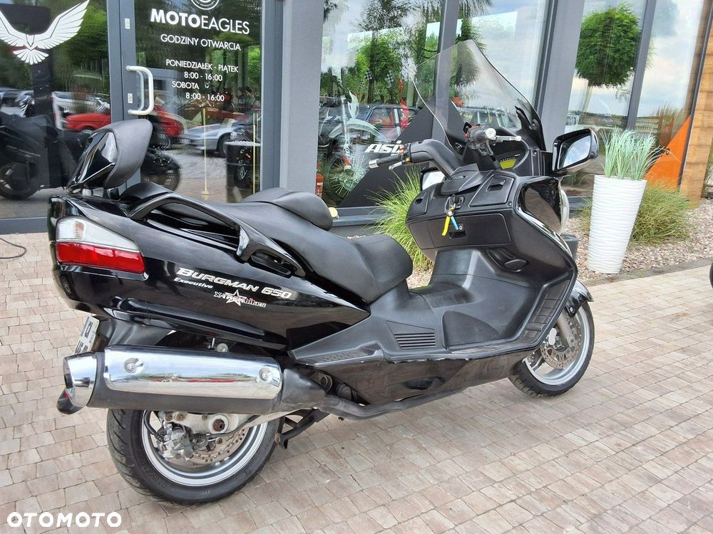 Suzuki Burgman - 11