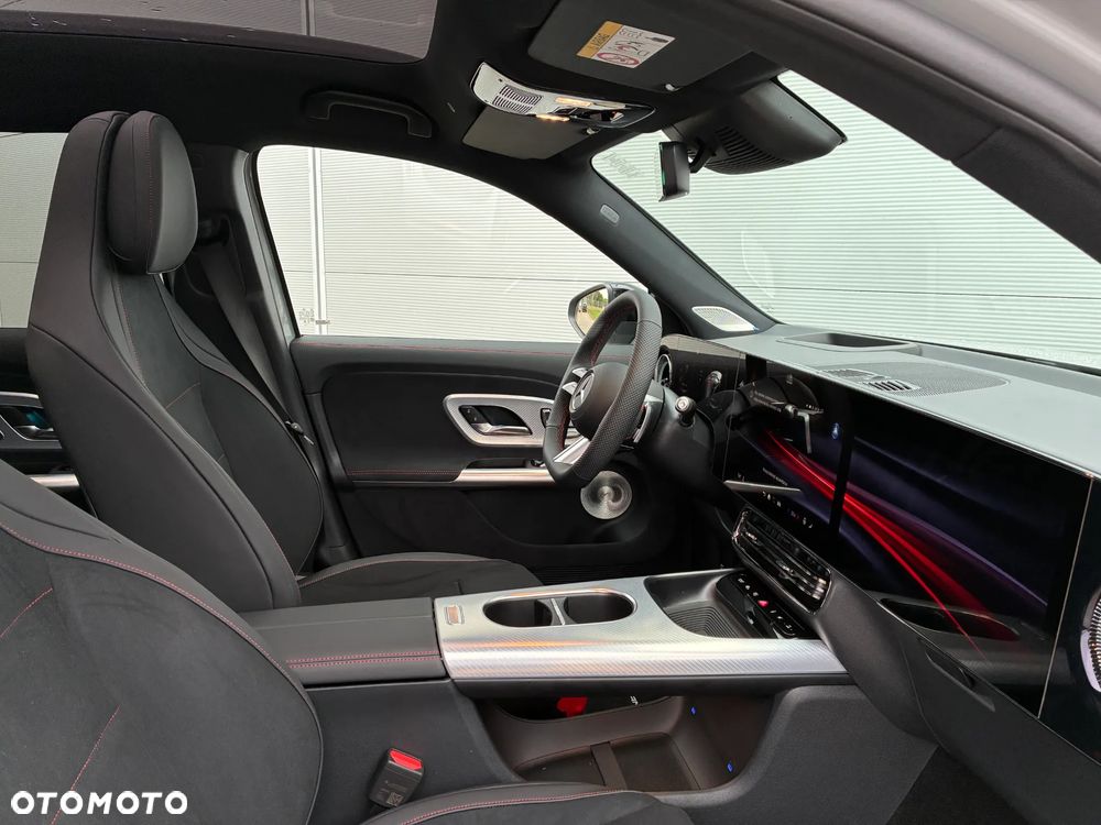 Mercedes-Benz GLB 200 mHEV 8G-eDCT - 5