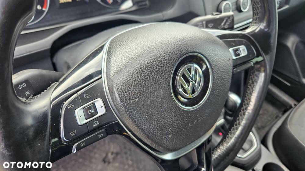 Volkswagen Caddy 2.0 TDI Comfortline 4Motion DSG - 12