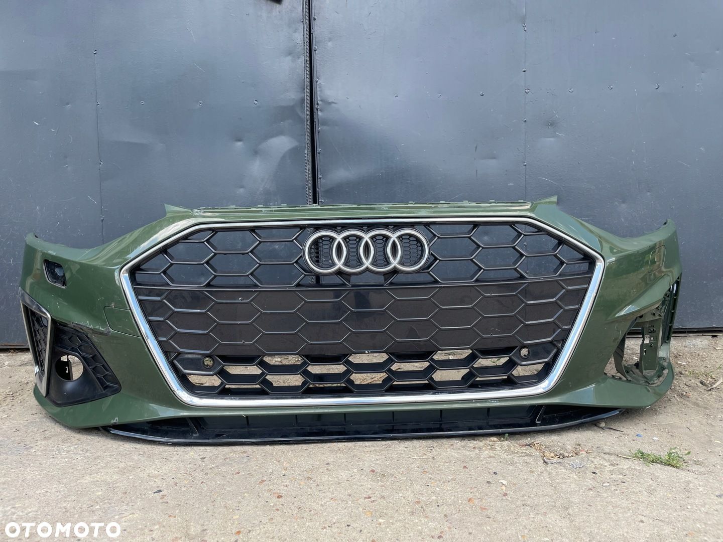 Audi A4 B9 S Line lift zderzak przód przedni - 1