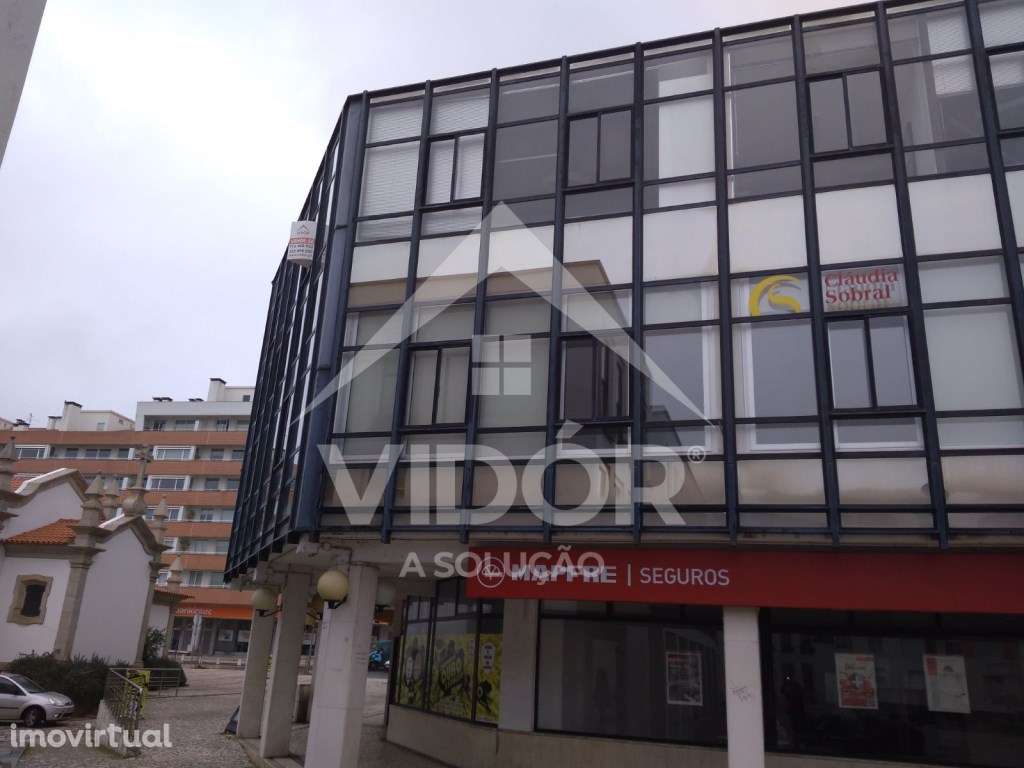Escritório 80m² na Praça do Município Águeda - Grande imagem: 2/15