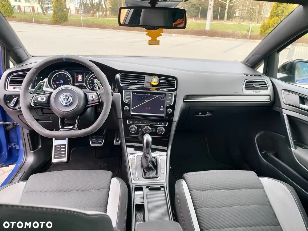 Volkswagen Golf R 4Motion (BlueMotion Technology) DSG - 17
