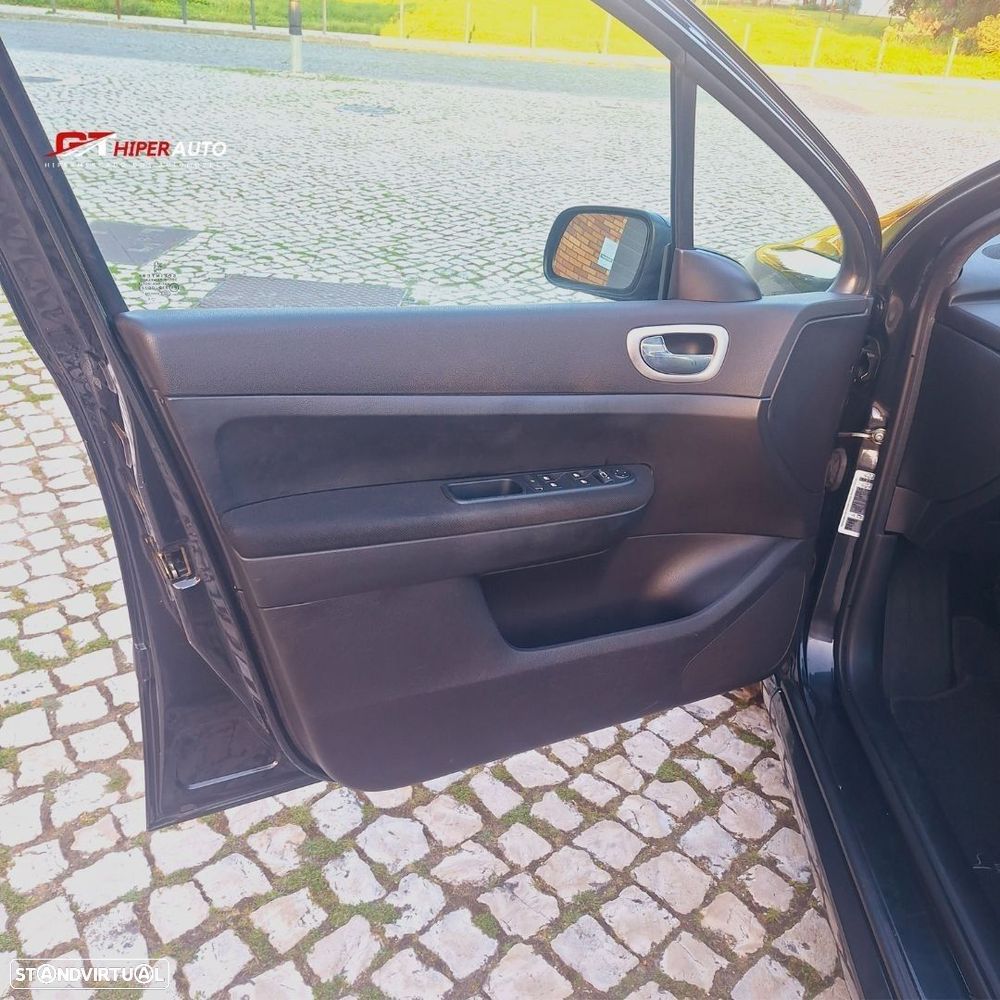 Peugeot 307 Break 1.4 16V Premium - 5