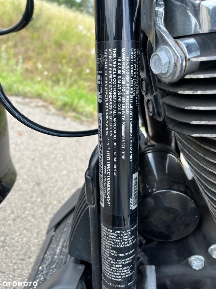 Harley-Davidson Trike Freewheeler - 14
