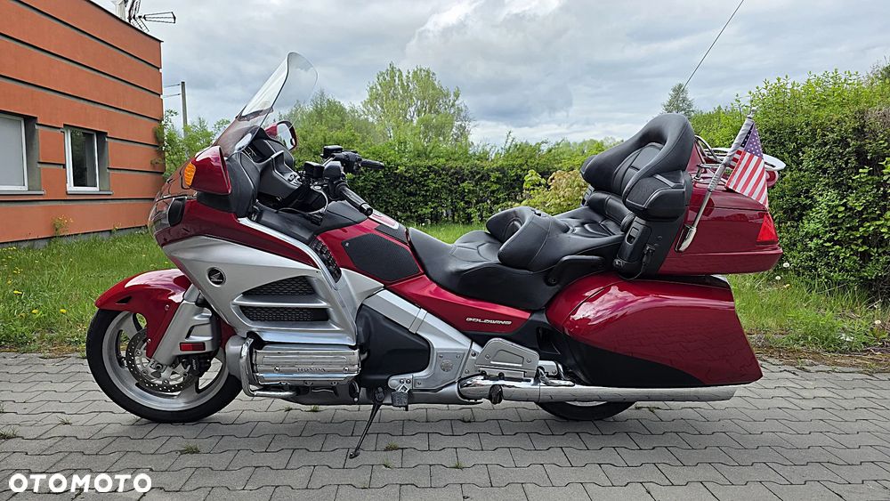 Honda GL - 6