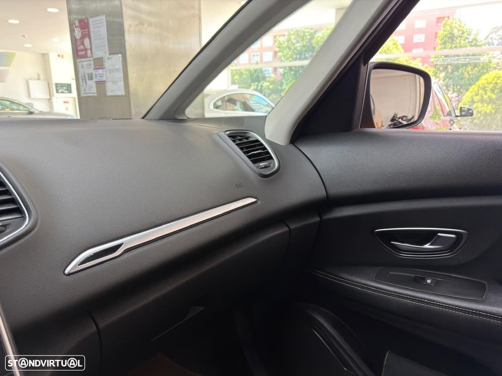 Renault Scénic 1.3 TCe Limited - 36
